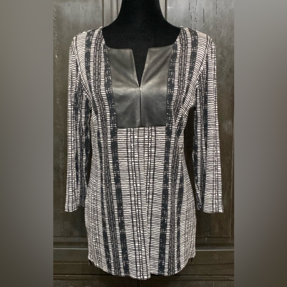 Cato Black, Gray & Off White Tunic w/ faux leather neckline -Size Small